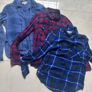 3 (THREE) Quality Flannel Shirts Button Up Tops SIZE Small